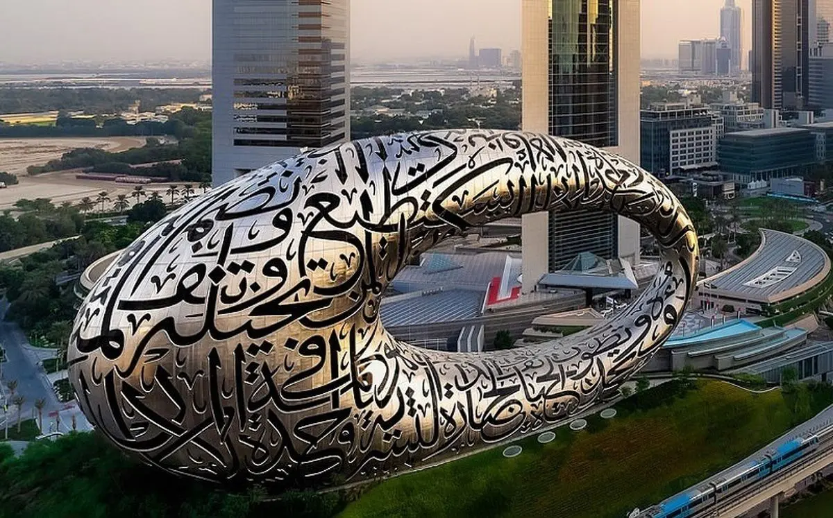 کپی‌کاری ناشیانه شهرداری تهران از یک سازه در دبی + عکس