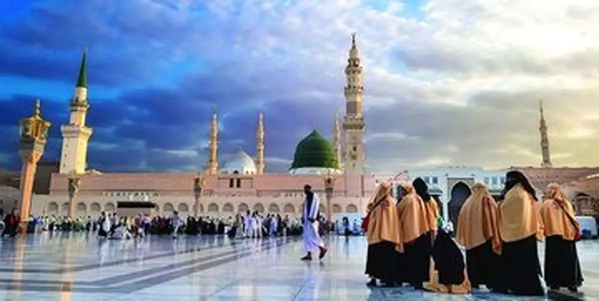 برداشتن حجاب در مسجدالنبی دوباره جنجال‌برانگیز شد