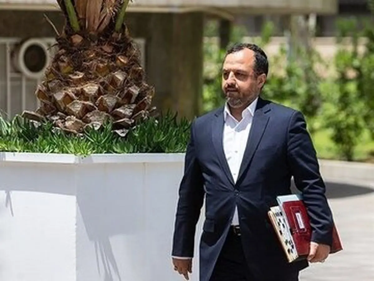 استیضاح وزیر اقتصاد منتفی شد