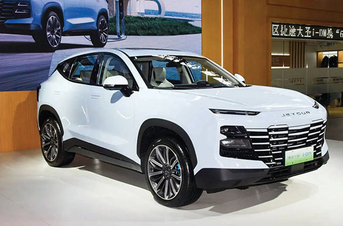 یکه‌تازی شرقی‌ها در بازار وارداتی‌ها