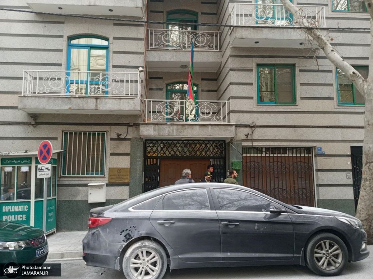 ایران 4 دیپلمات جمهوری آذربایجان را اخراج کرد