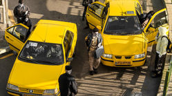 دنده عقب| تصویب یک لایحه در تاکسی