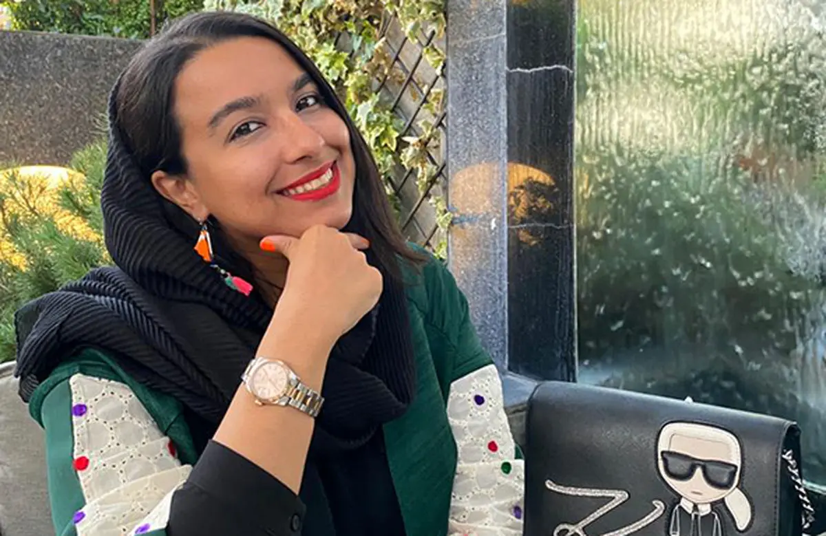 گفتگو با یاسمن خلیلی‌فرد، نویسنده رمان ‌بنفش مایل به لیمویی‌