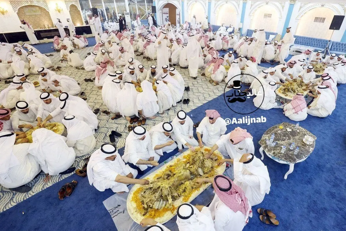 ببینید | مراسم ولیمه به‌مناسبت پیروزی در انتخابات مجلس