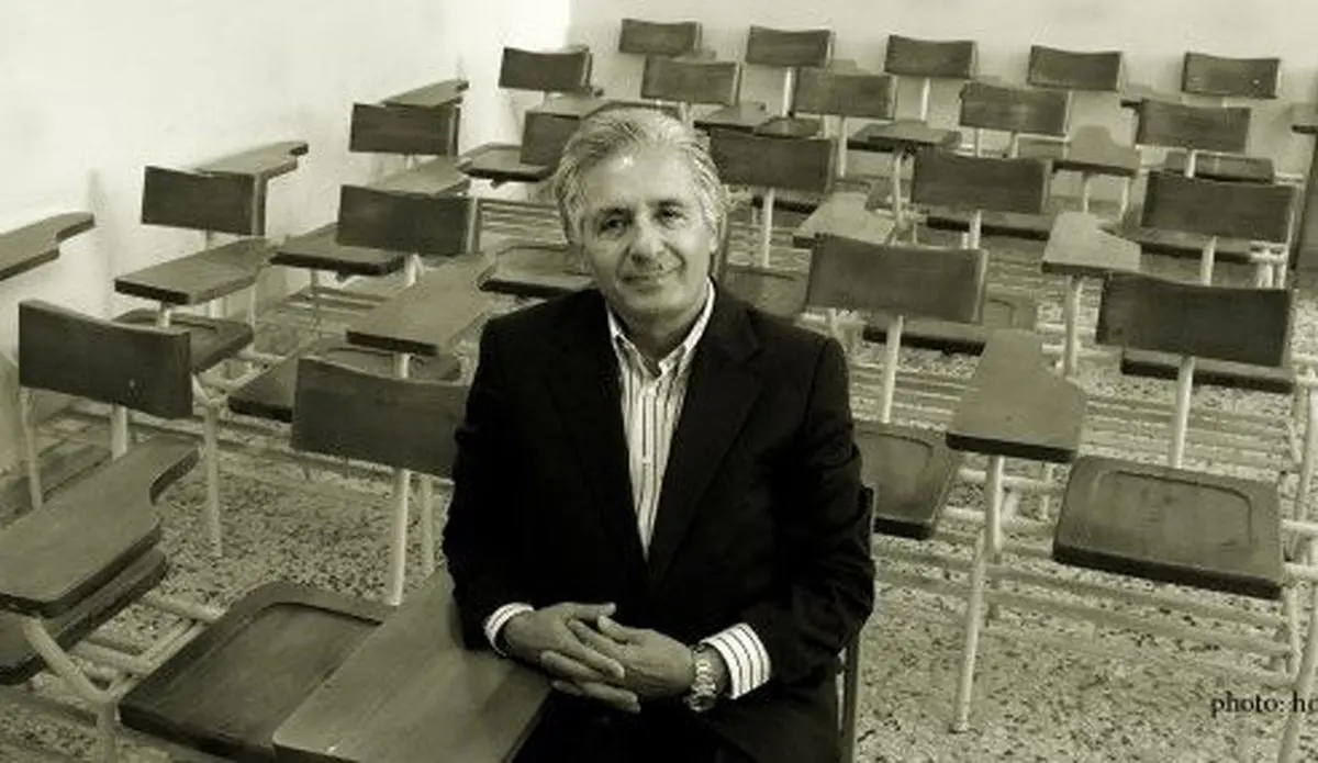 دو‌مین ضربه سنگین‌ به علوم انسانی
