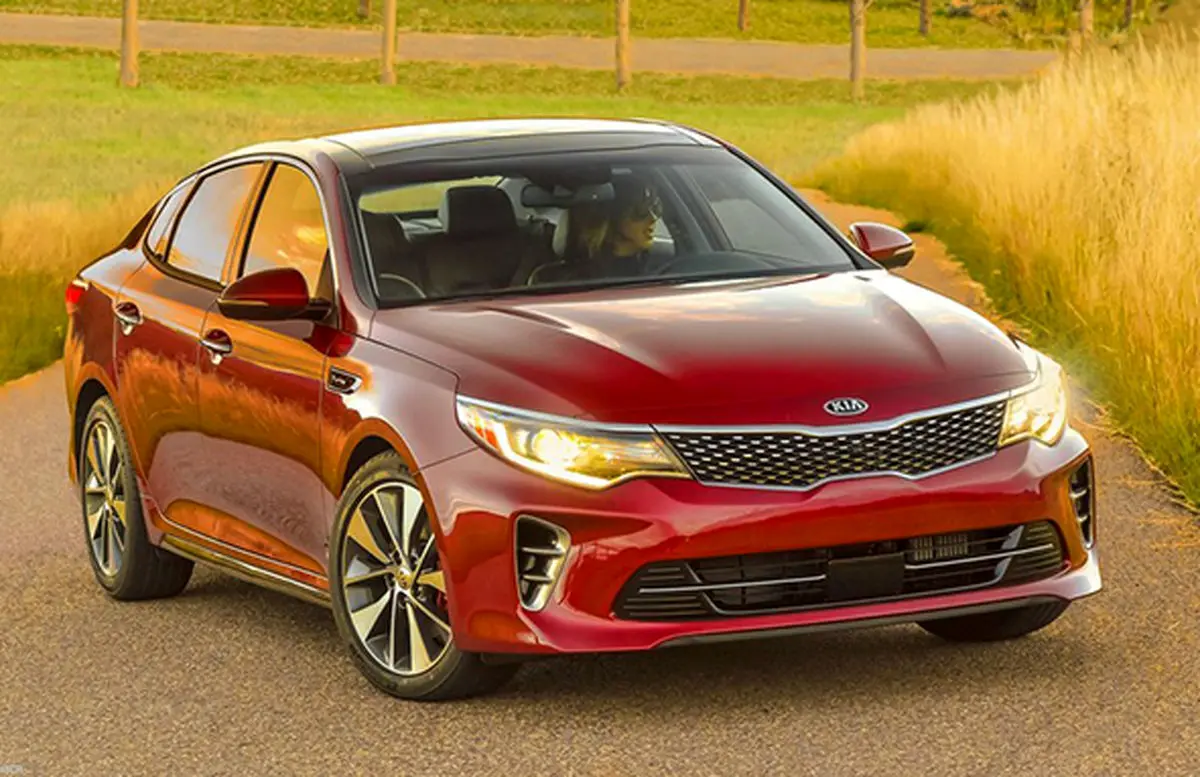 8 پیشنهاد اغواگر برای واردات خودروهای کارکرده به کشور‌