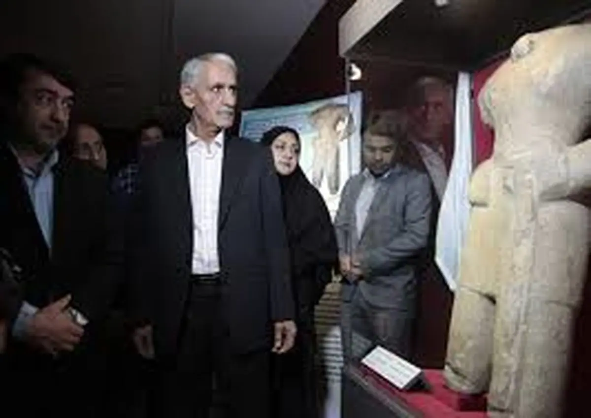 مجسمه سرباز ساسانی به ایران تحویل داده شد