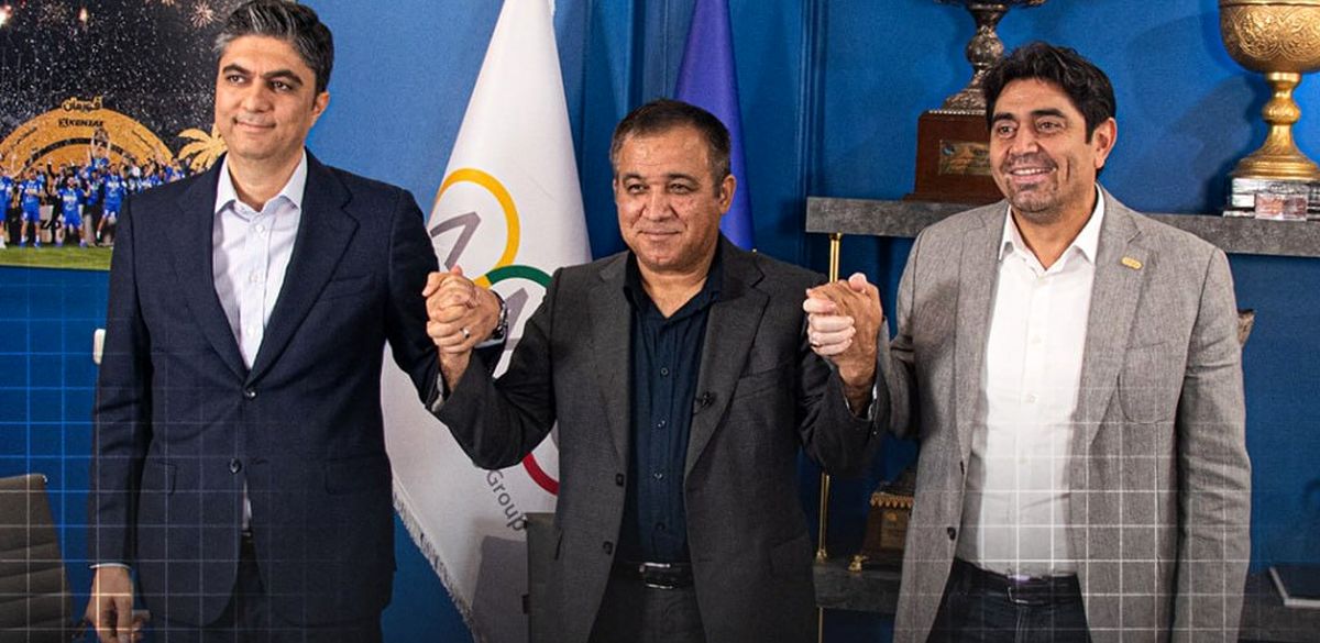 ارزان فروشی تاجرنیا در استقلال؛ تبلیغات پیراهن آبیها فقط 260 میلیارد در ایران و آسیا!