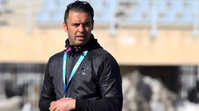 مدافع سابق استقلال به ذوب‌آهن پیوست
