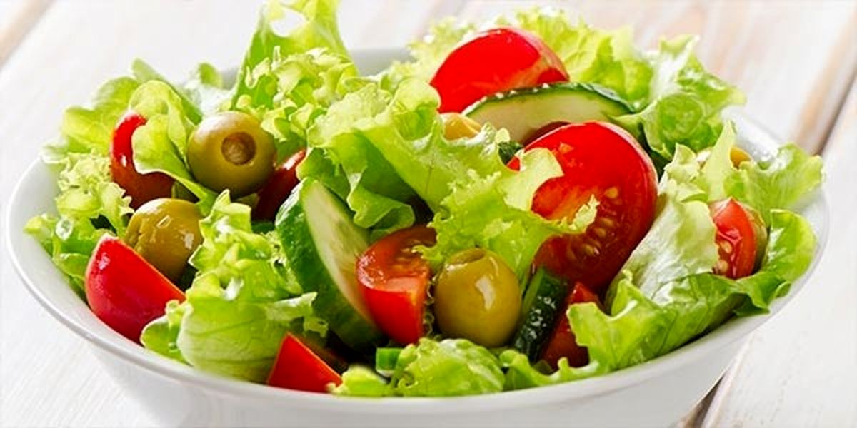 زمان مناسب صرف سالاد قبل غذاست یا بعد غذا ؟