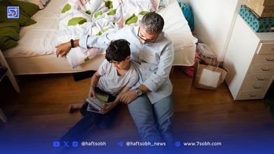 سفر در زمان؛ زیگموند فروید در 8 سالگی و در کنار پدرش در سال 1243