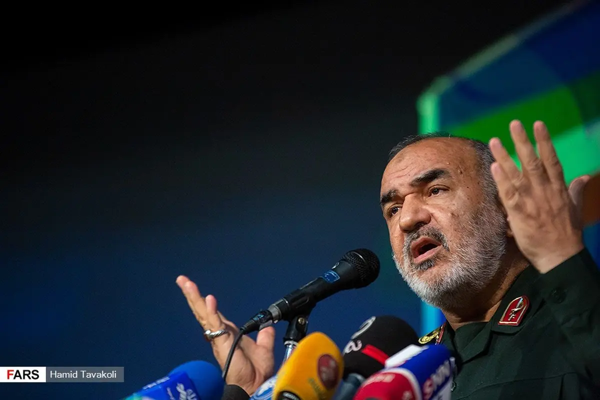 فرمانده کل سپاه: بزرگترین ضعف آمریکا فقدان رهبری روحانی است