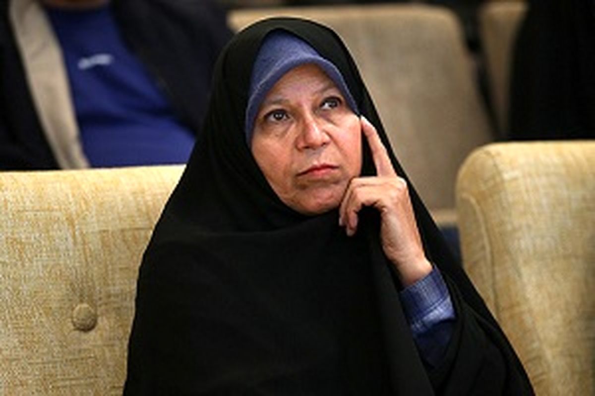 فائزه هاشمی: به خاطر بیحجابی حق توهین ندارید