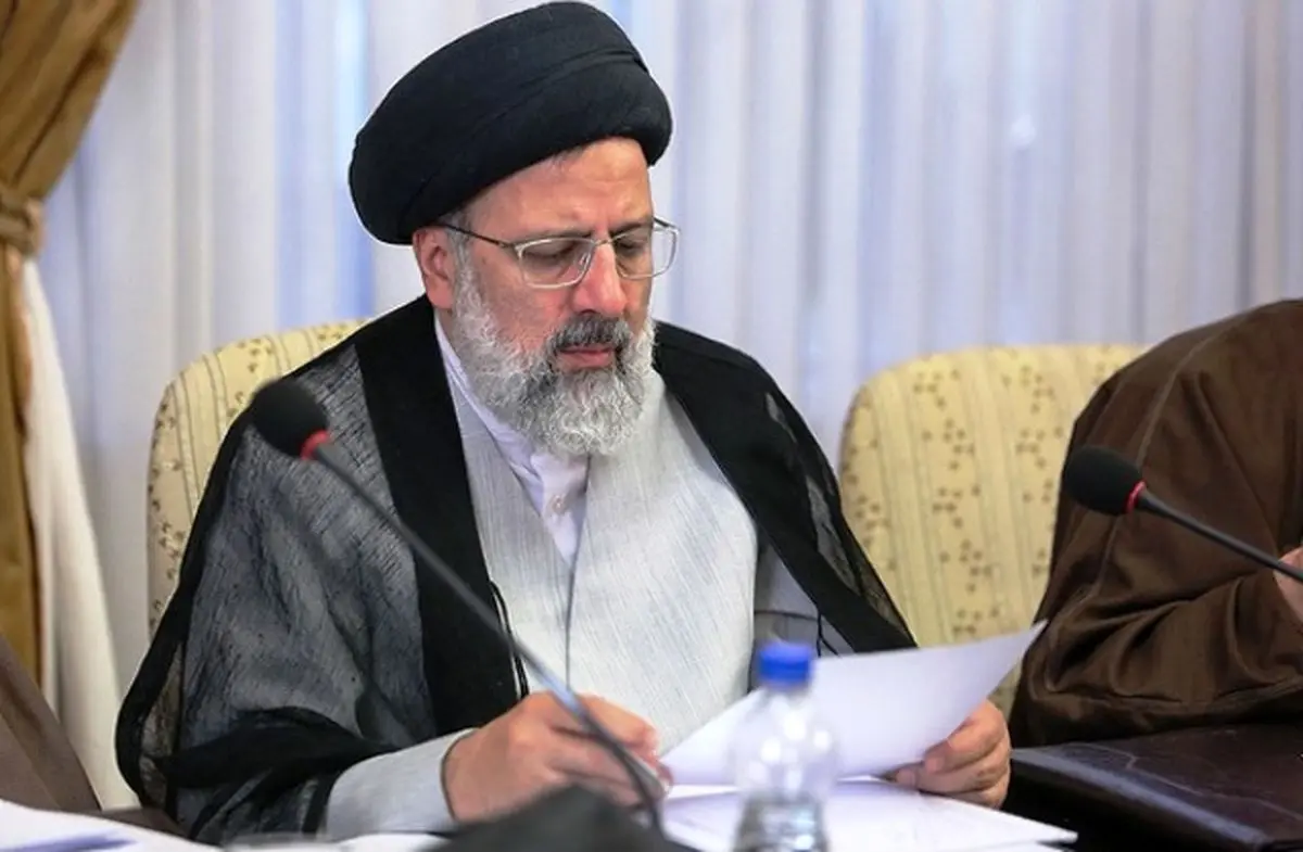 موج دستگیری‌ها و ‌سیل‌ اتهامات به مدیران