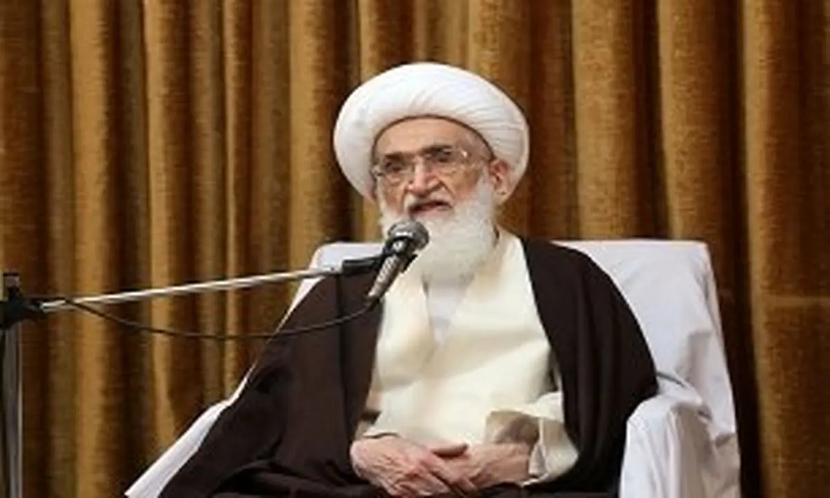 آیت‌الله نوری‌همدانی: ساخت فیلم درباره شمس و مولانا حرام است