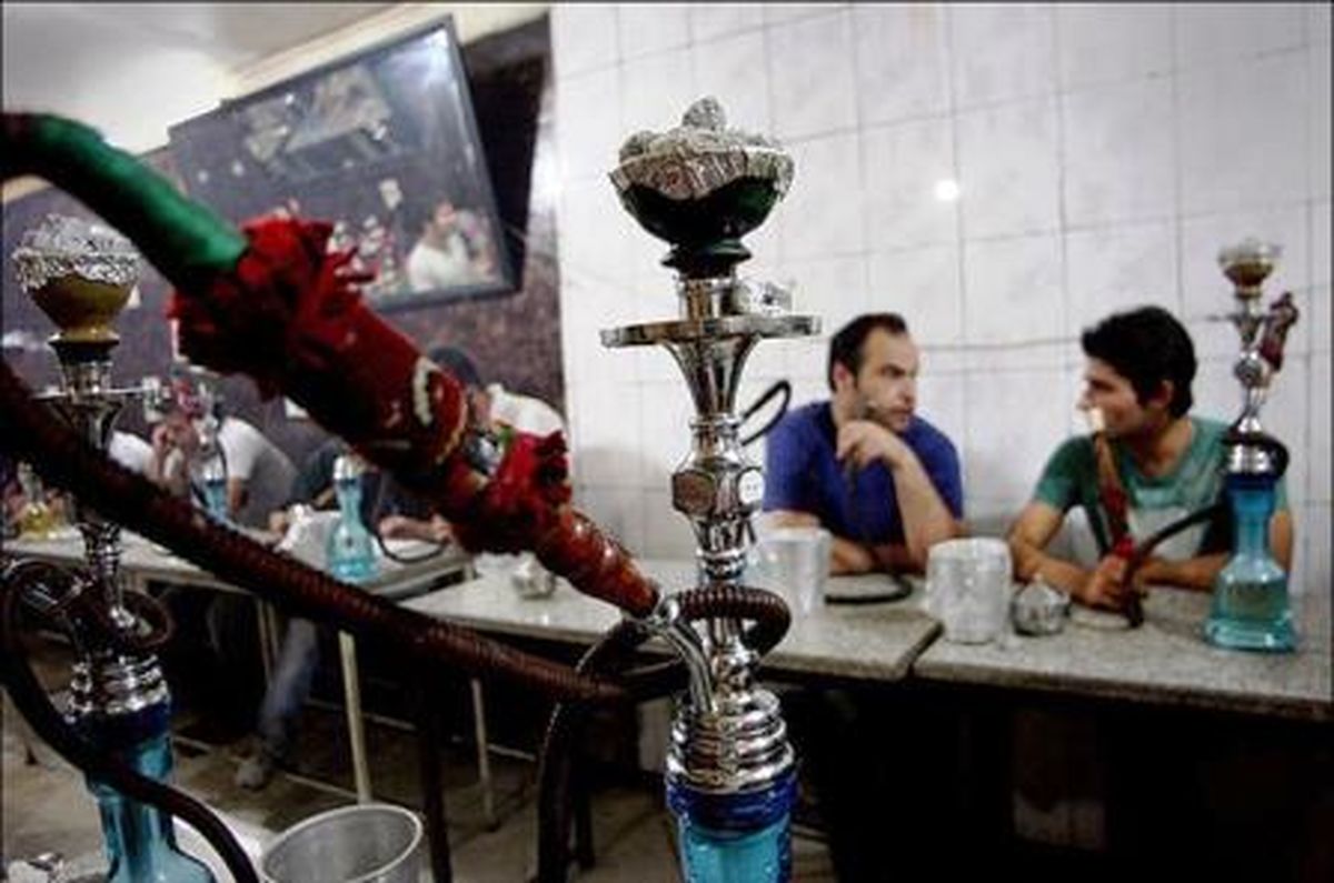نفس راحت قهوهچیها؛ قلیان آزاد شد