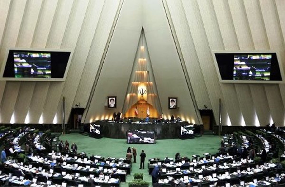 قوانین مهم زندگی ما را ‌چه کسانی نوشتند؟