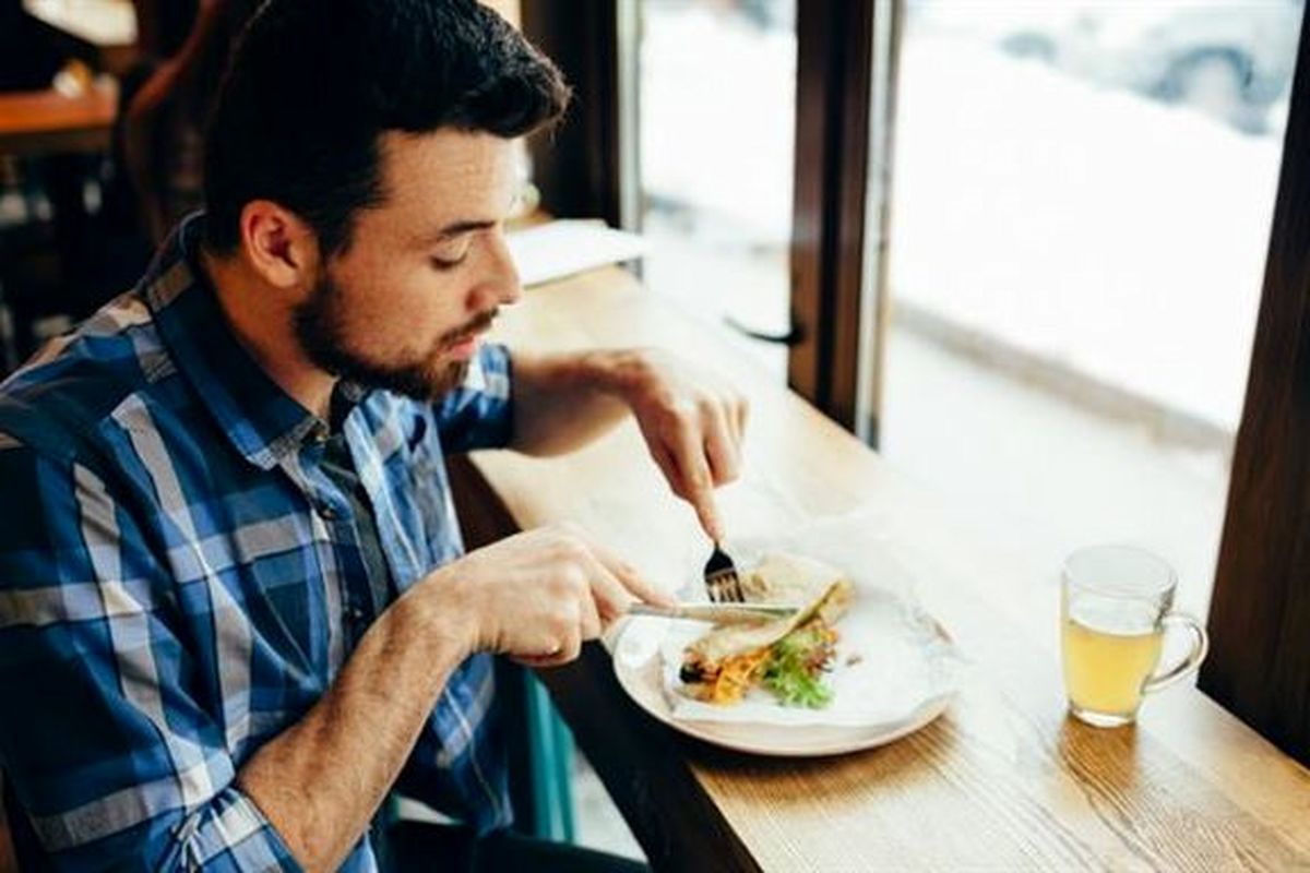 تنها غذا بخورید تا لاغر شوید