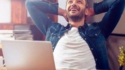 لازم نیست برای شاد بودن بکوشید