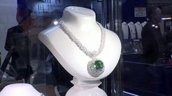 سرقت الماس یک میلیون و ۸۰۰ هزار دلاری