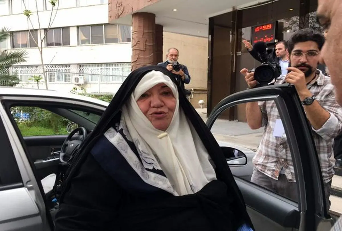 اعظم طالقانی در بیمارستان بستری شد