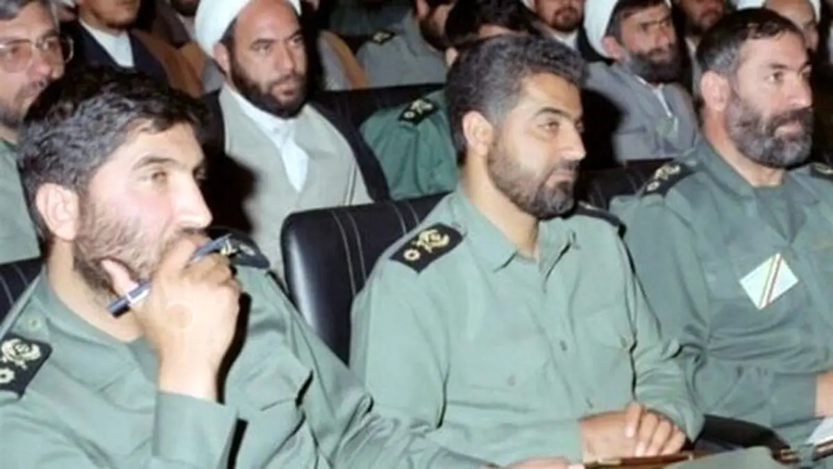 واکنش سردار سلیمانی به جوان معترض