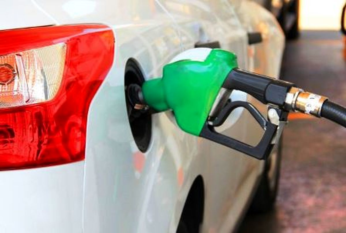 چه کسانی از‌ اصلاح  قیمت بنزین می‌ترسند؟