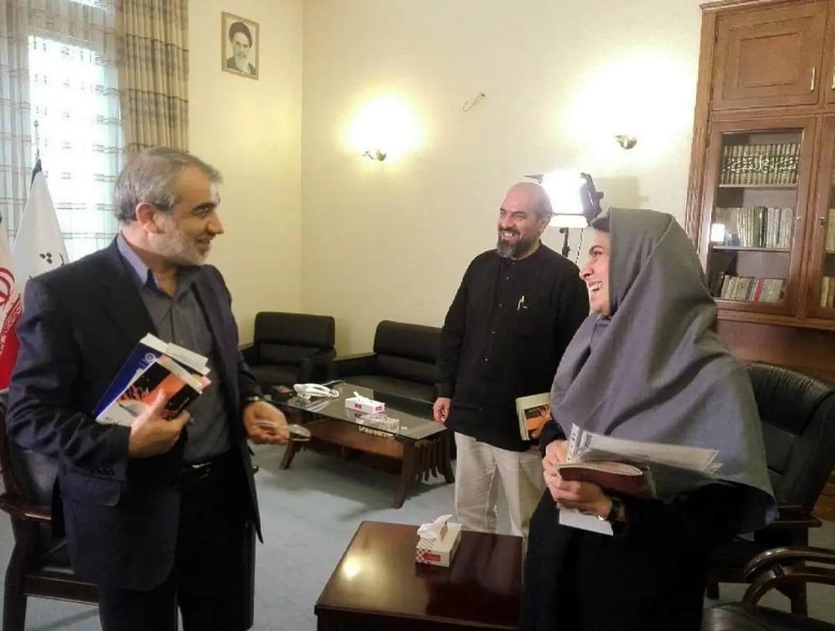 چه شد که پگاه آهنگرانی به زندان نرفت؟