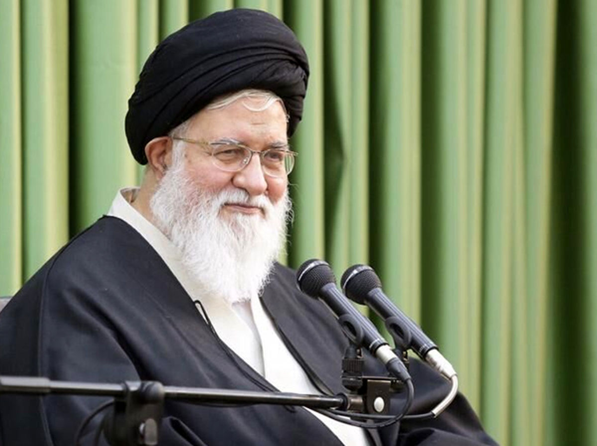 علمالهدی: انتخابات دروازه ورود دشمن است