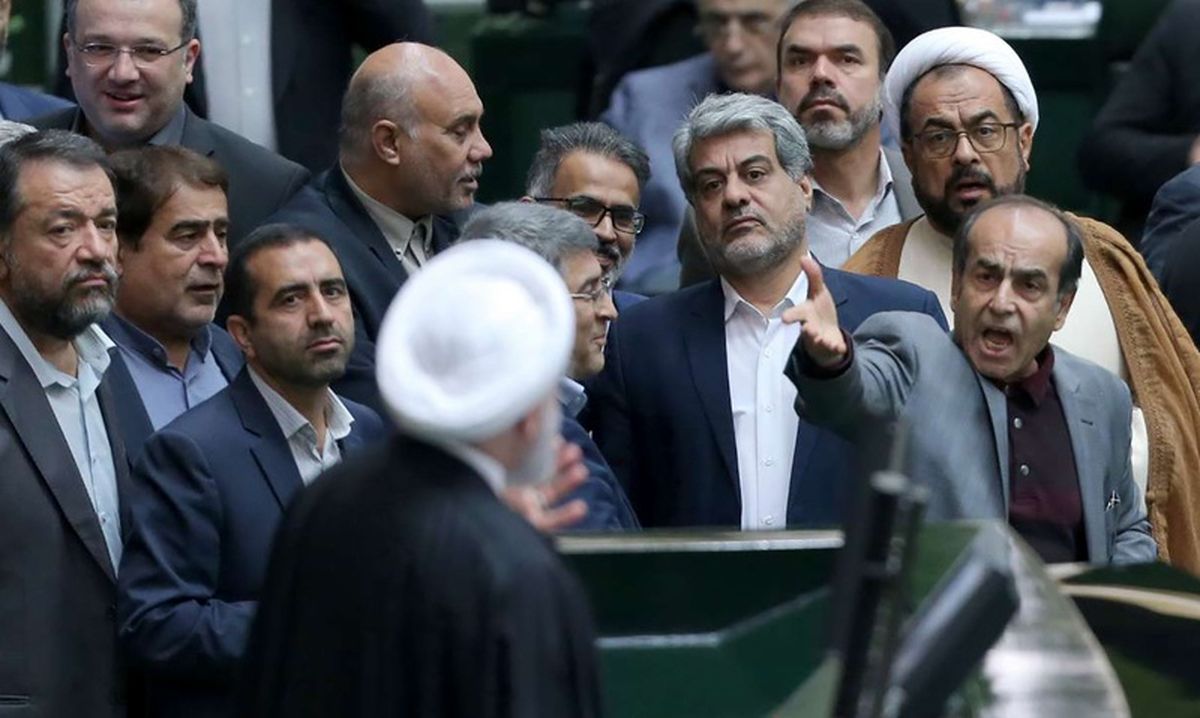 تذکر به روحانی درباره توزیع خمیردندان خیریه خارجی