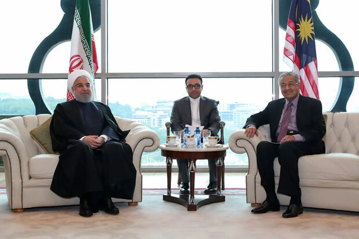 روحانی: با وجود فشارهای‌ حداکثری آمریکا، اقتصاد خود را بهتر کردیم