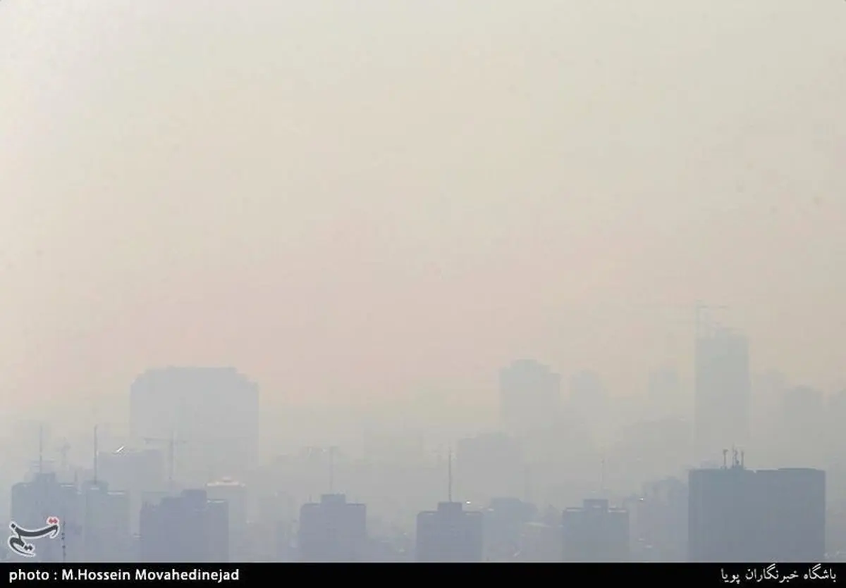 تهران در محاصره دود