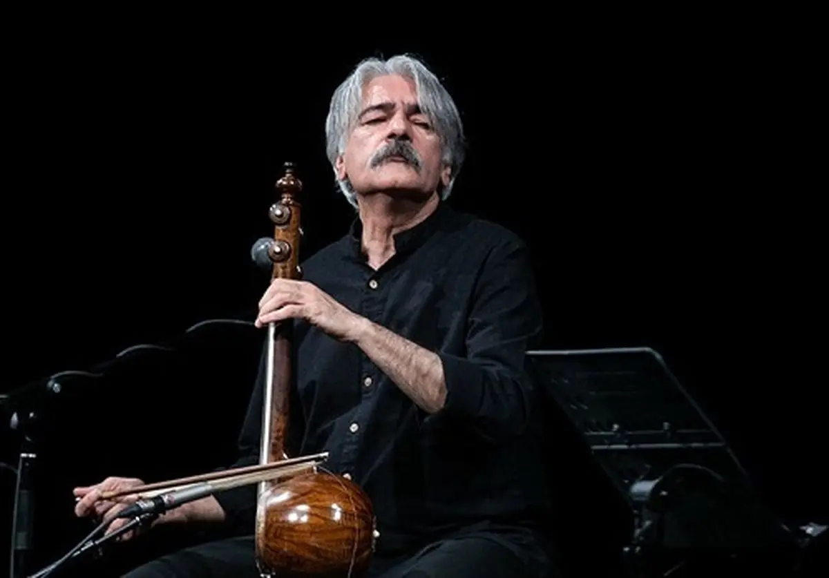 کیهان کلهر هنرمند سال ۲۰۲۰ شد