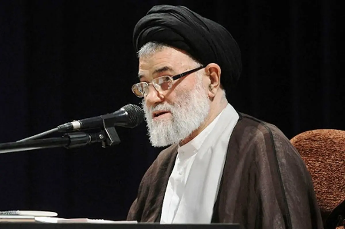 چند پرده از زندگی یک عالم و همه اقوام او