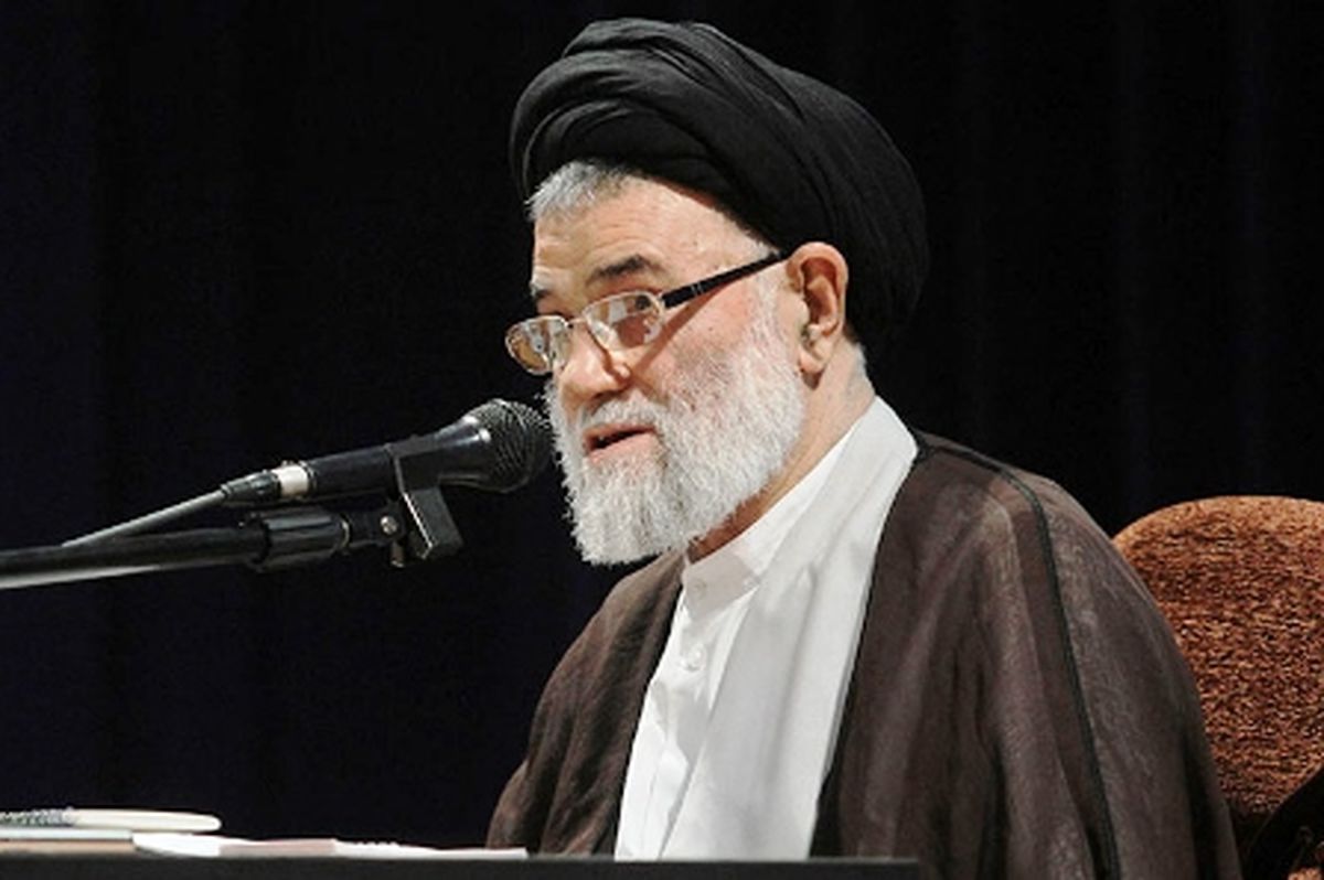 چند پرده از زندگی یک عالم و همه اقوام او