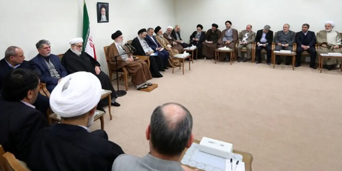 رهبر معظم انقلاب:ایستادگی ملت ایران آمریکا را عصبانی کرده است