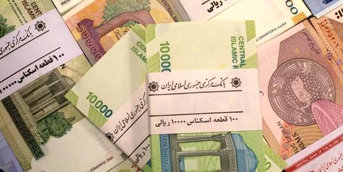 کارمندان دولت امسال چقدر عیدی میگیرند؟