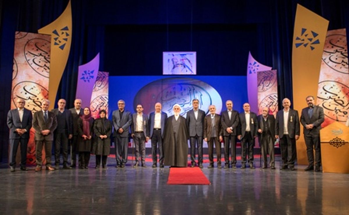 تپ‌سی میان کارآفرینان برتر جشنواره امین الضرب