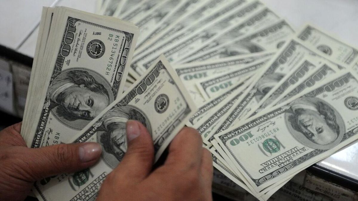 امکان جهش نرخ دلار وجود دارد؟