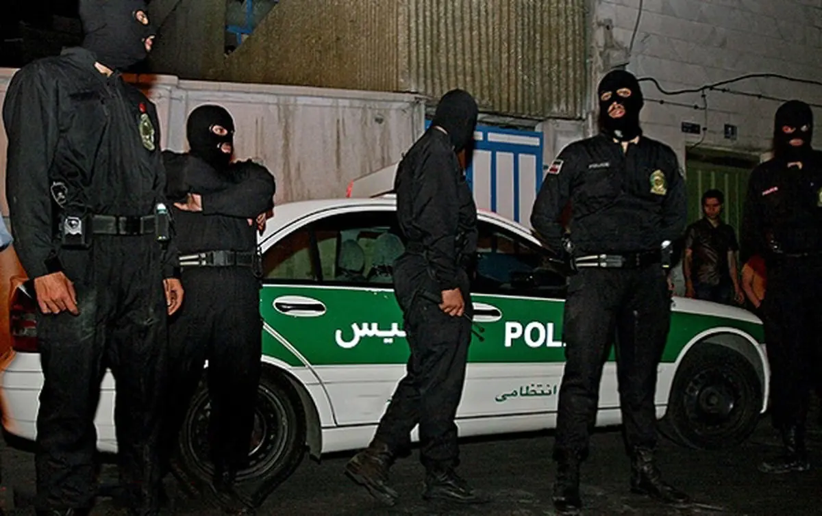حمله کوکتل مولوتفی به ستاد یک کاندیدای مجلس