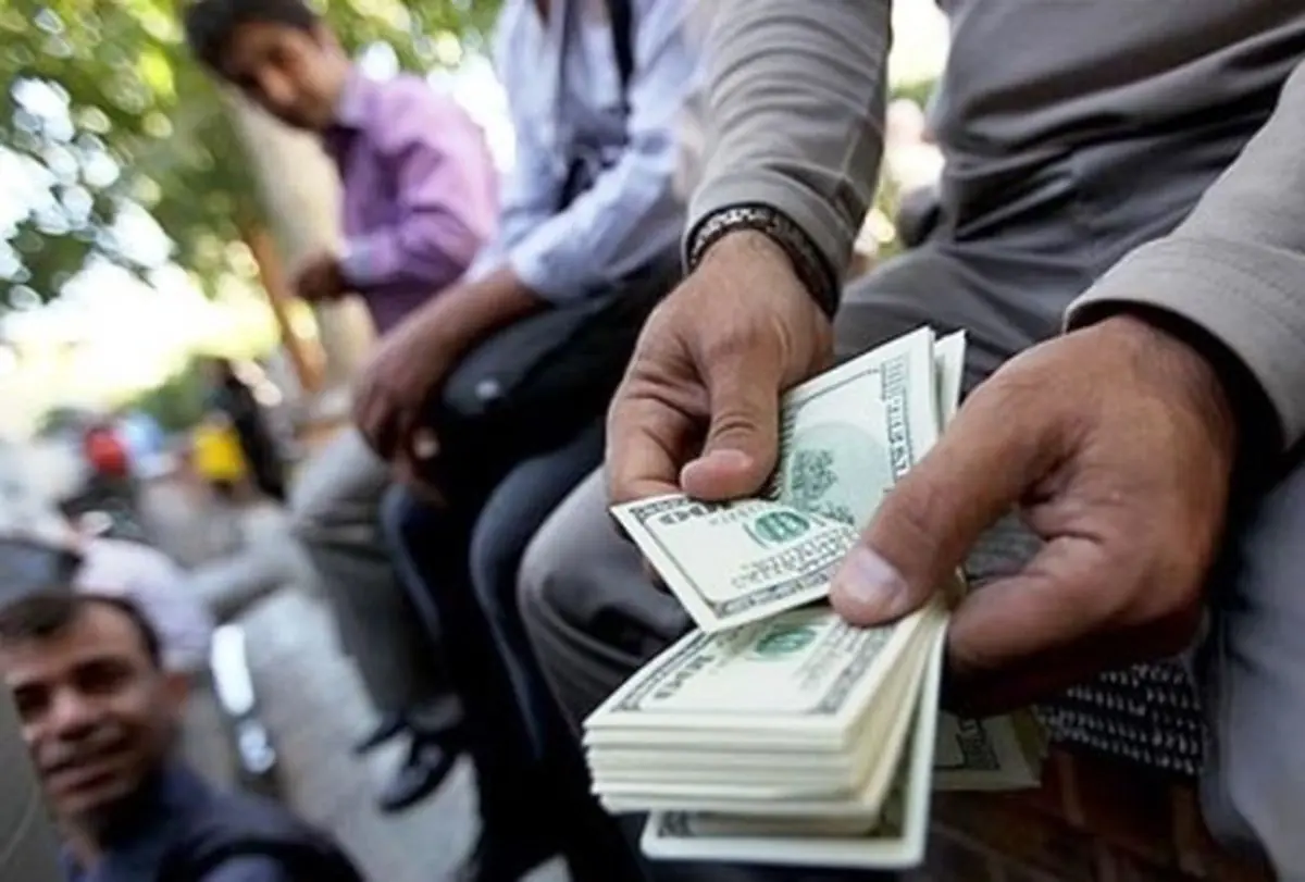 تجربه کوتاه مدت دلار‌ ۱۶ هزار تومانی