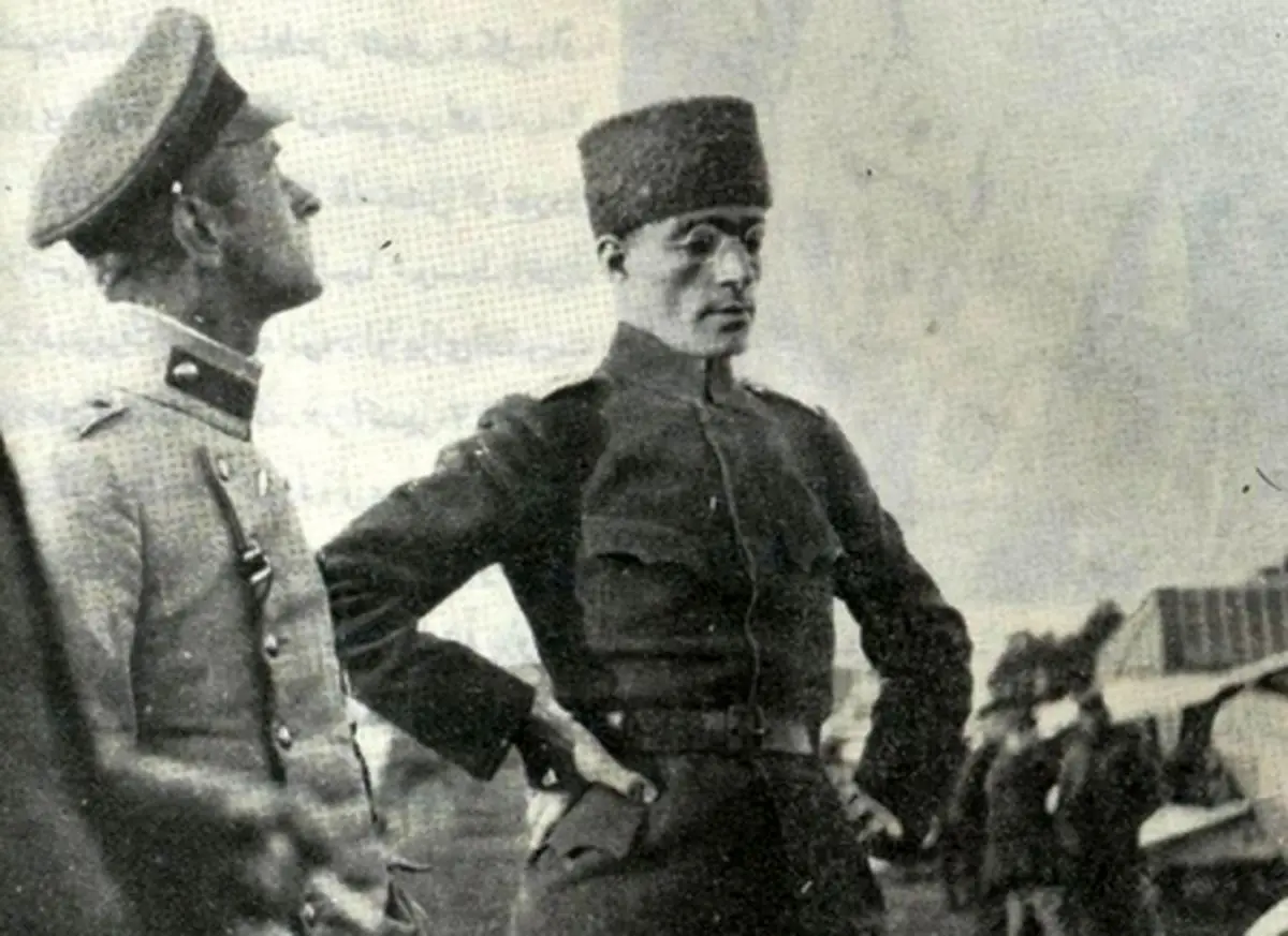 مورد عجیب میرزا و‌ کلنل