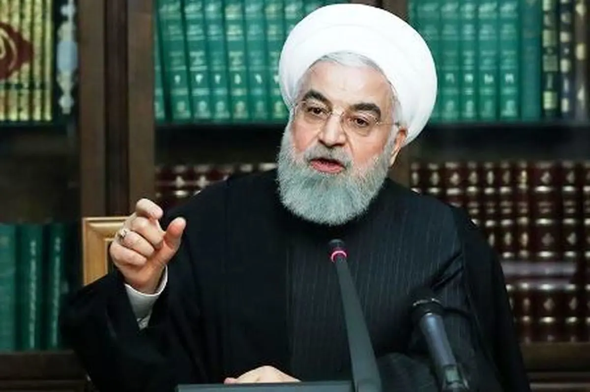جدال روحانی و مخالفانش در زمین کرونا