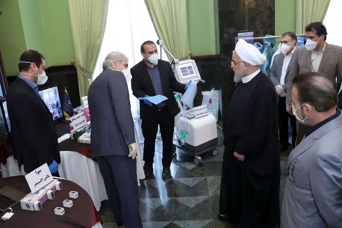 روحانی از نمایشگاه دستاوردهای داخلی مقابله با کرونا بازدید کرد