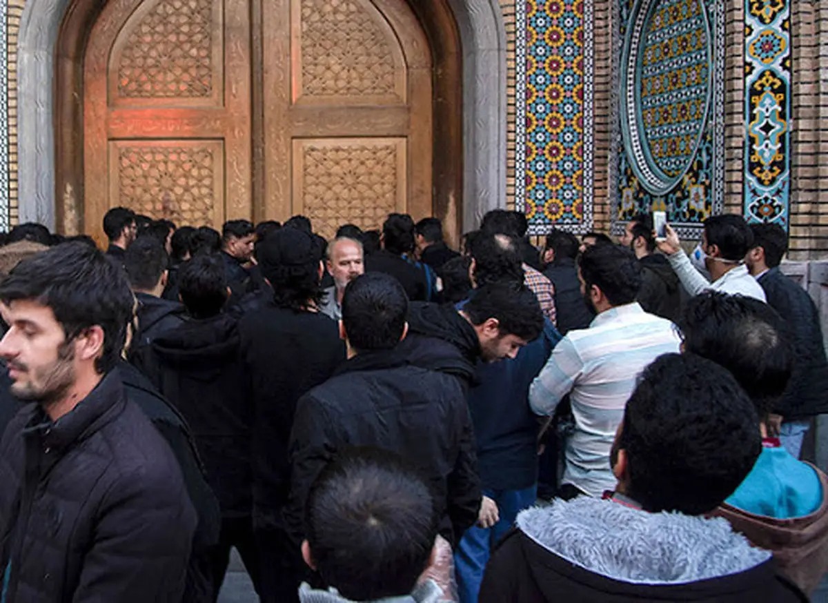 دستگیری ۱۱ نفر در پی هتک حرمت به حرم در قم