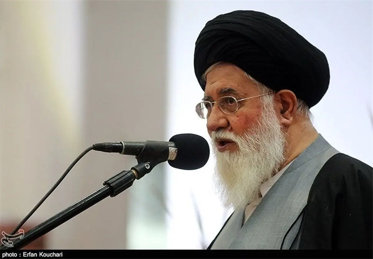 واکنش علم‌الهدی به تصمیم برای تعطیلی اجتماعات مذهبی و مساجد در ماه رمضان
