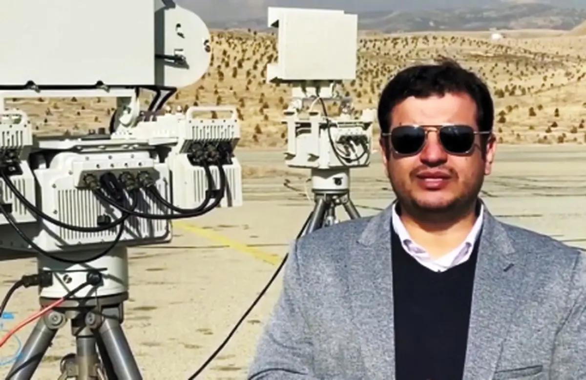 جنجال پاداسکای رائفی‌پور