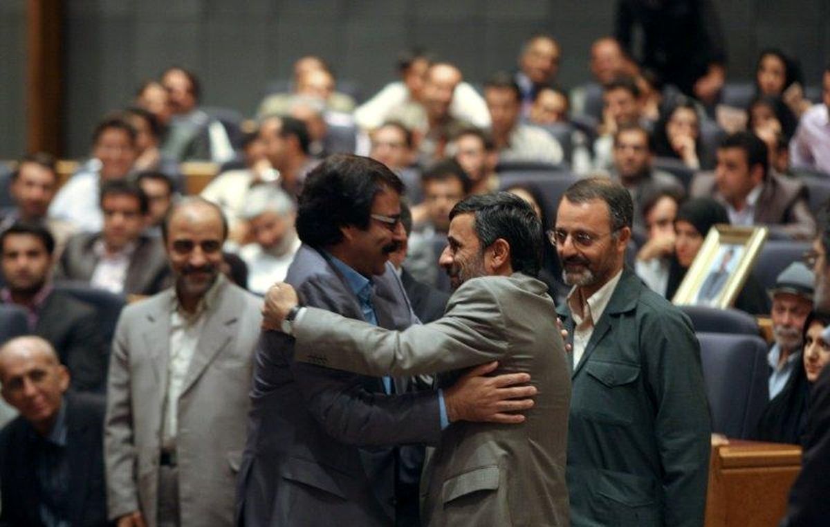 ویدیو/ آغوشی که جنجالی شد