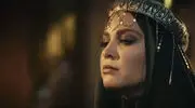 عکس| سفر به گذشته؛ «سوزانا آلوز، صوفیا» سریال رویای نیمه شب در اتاق گریم سریال بیگانگان