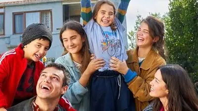 بازیگران سریال ترکی عشق احتمالی Muhtemel Aşk